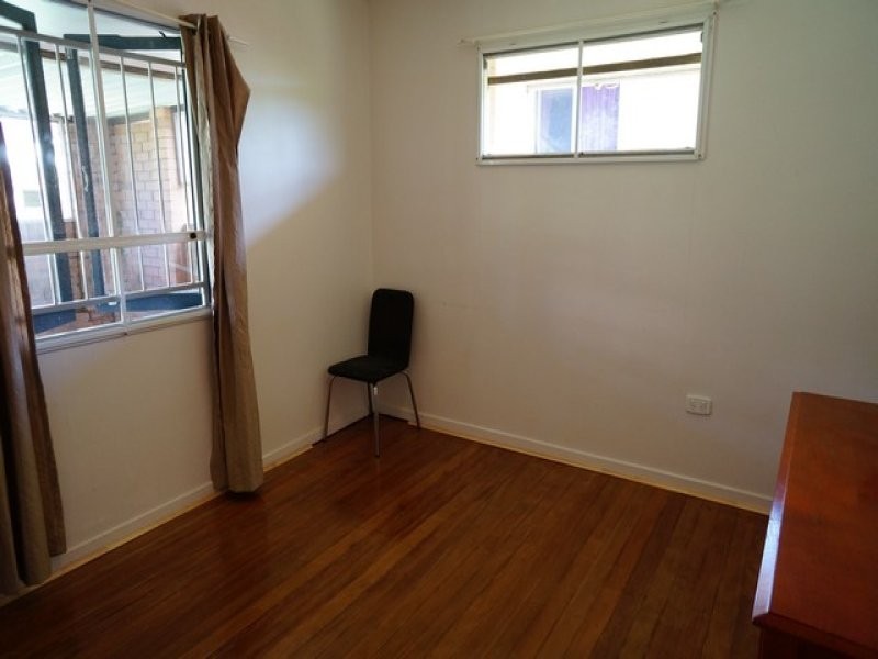 19 Vanessa St, Sunnybank QLD 4109