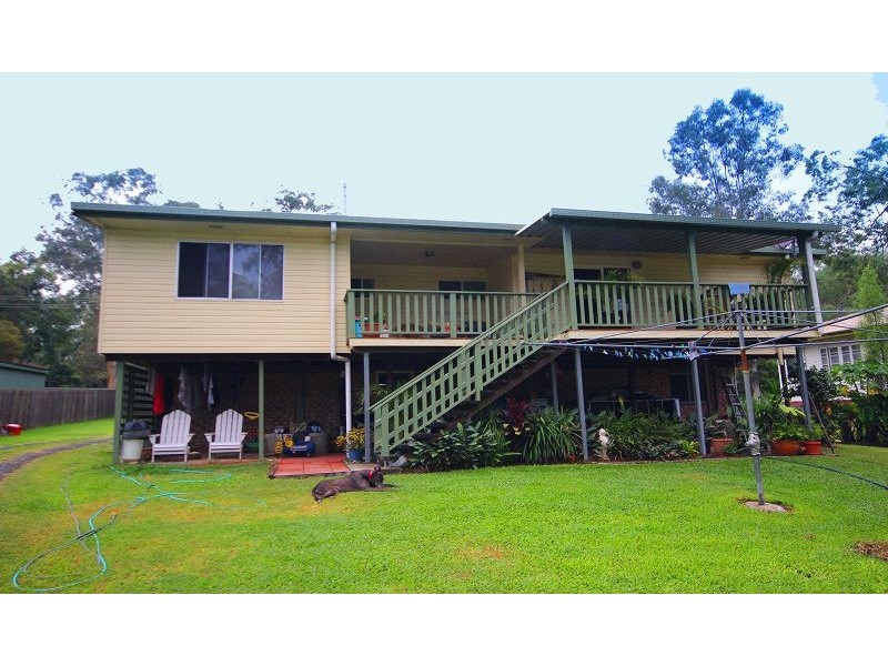 77 Smith Rd, Park Ridge South QLD 4125