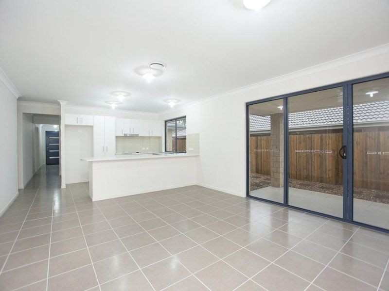 21 Maddiosn Place, The Gap QLD 4061
