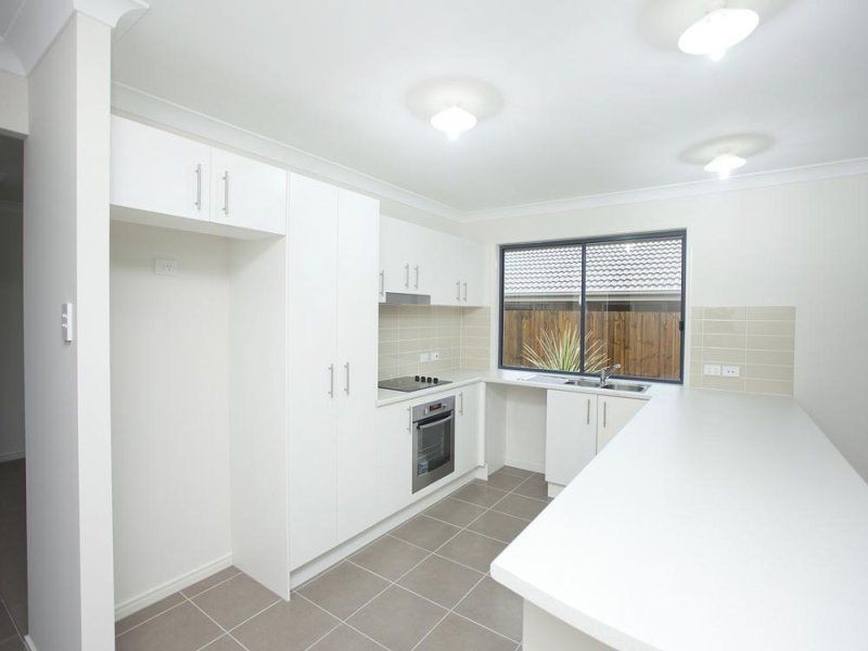 21 Maddiosn Place, The Gap QLD 4061