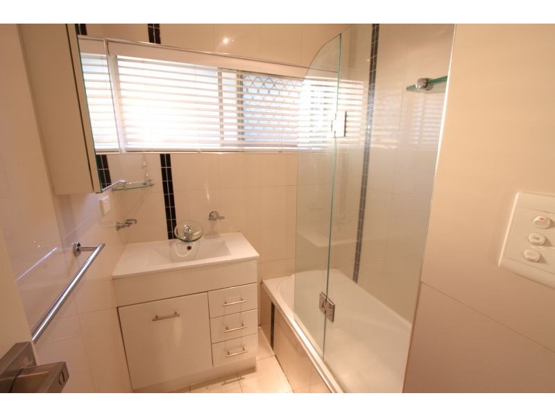 13 Astro Ct, Slacks Creek QLD 4127