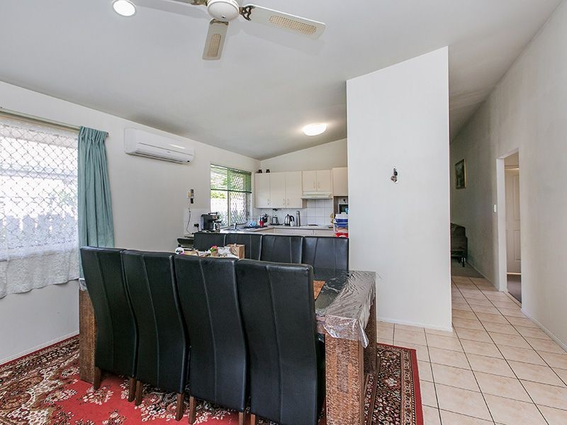 79 Shelduck Place, Calamvale QLD 4116