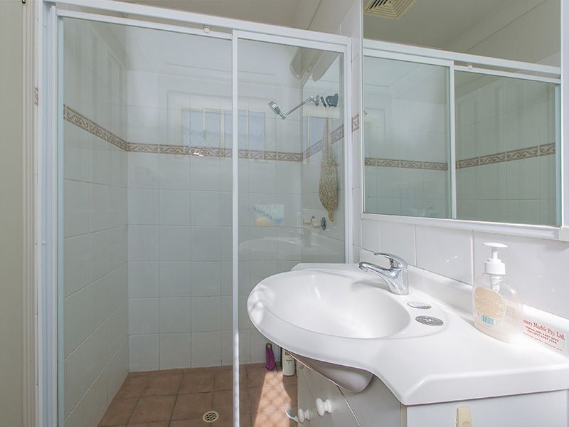 79 Shelduck Place, Calamvale QLD 4116