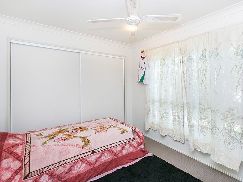 79 Shelduck Place, Calamvale QLD 4116
