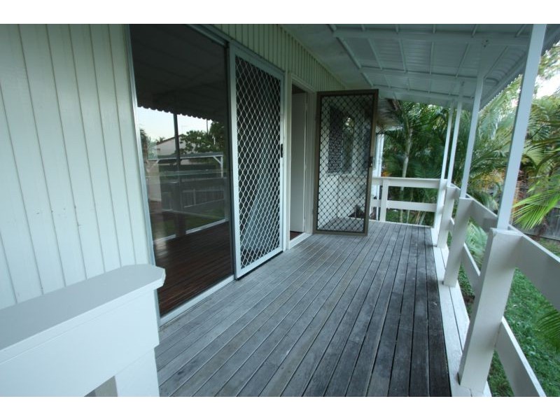 11 Astro Ct, Slacks Creek QLD 4127