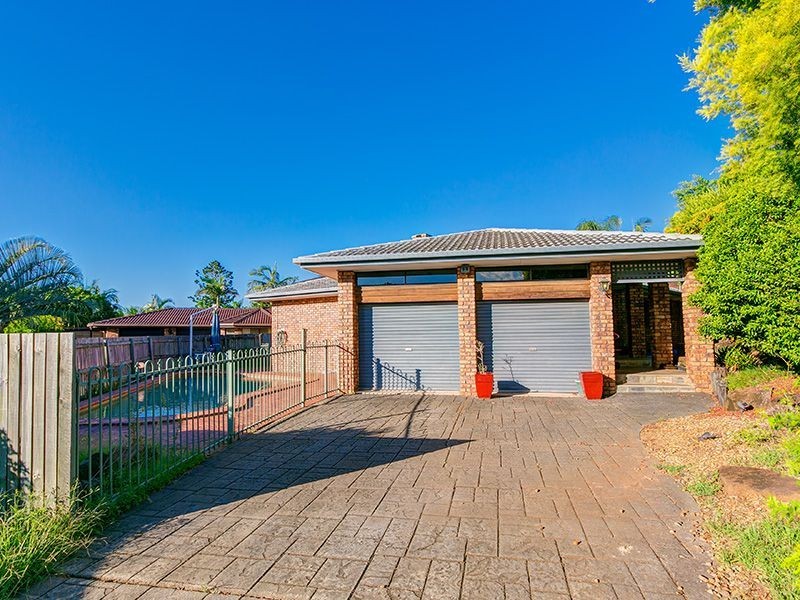 10 Dane Court, Eight Mile Plains QLD 4113
