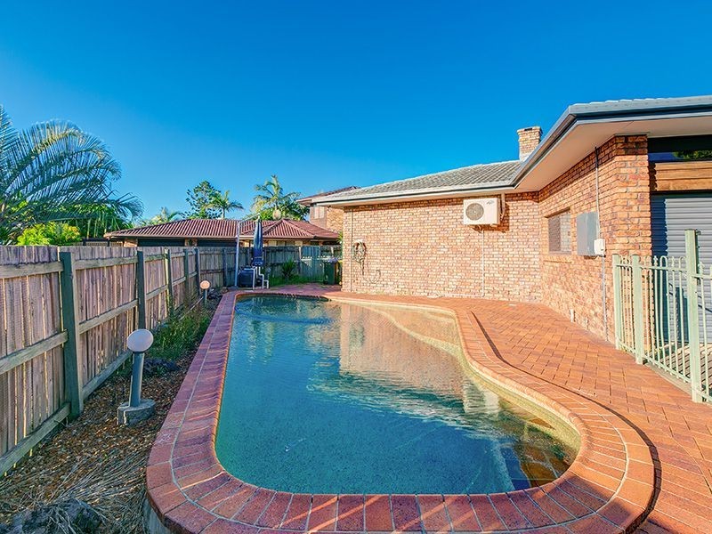 10 Dane Court, Eight Mile Plains QLD 4113