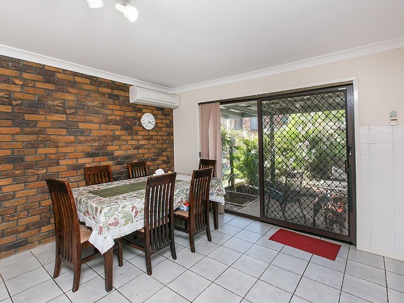 10 Dane Court, Eight Mile Plains QLD 4113