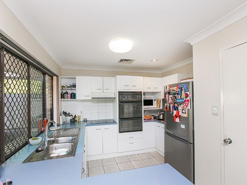 10 Dane Court, Eight Mile Plains QLD 4113