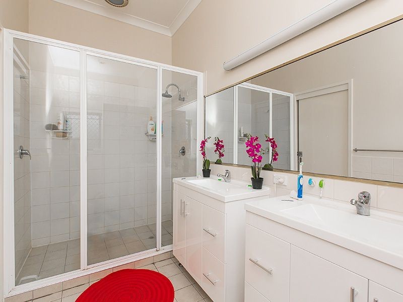 10 Dane Court, Eight Mile Plains QLD 4113