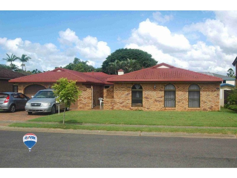 12 Angophora St, Robertson QLD 4109