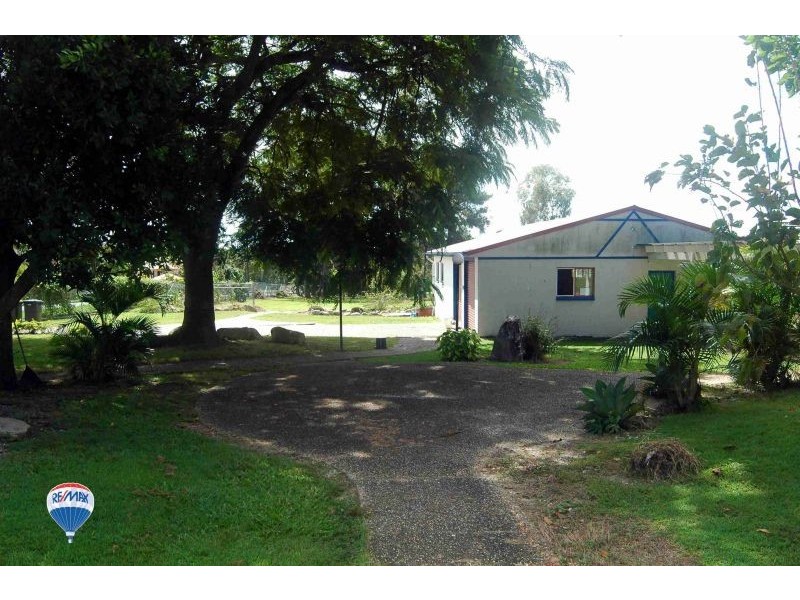 56 Bleasby Rd, Eight Mile Plains QLD 4113