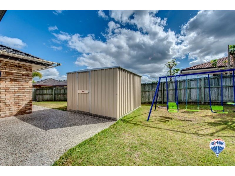 4 Clint Parade, Crestmead QLD 4132