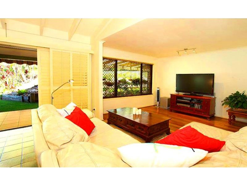 113 Clagiraba Road, Clagiraba QLD 4211