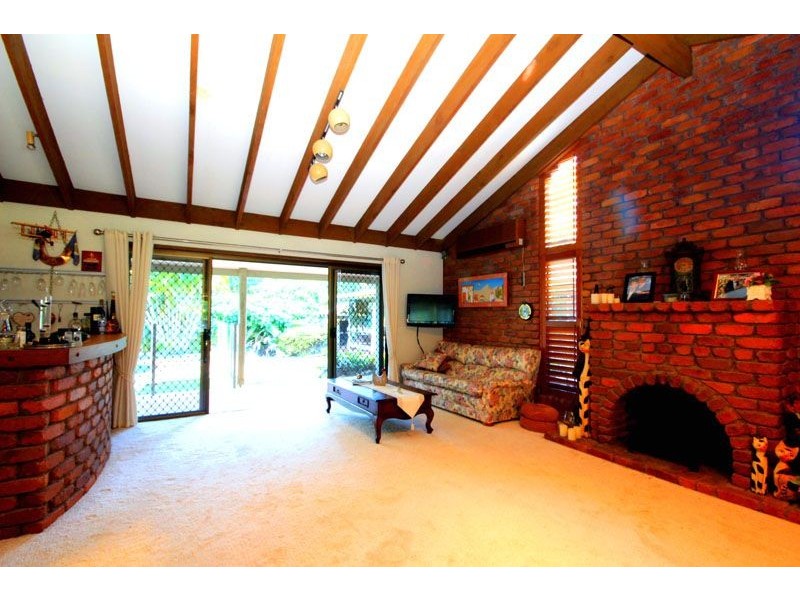 113 Clagiraba Road, Clagiraba QLD 4211