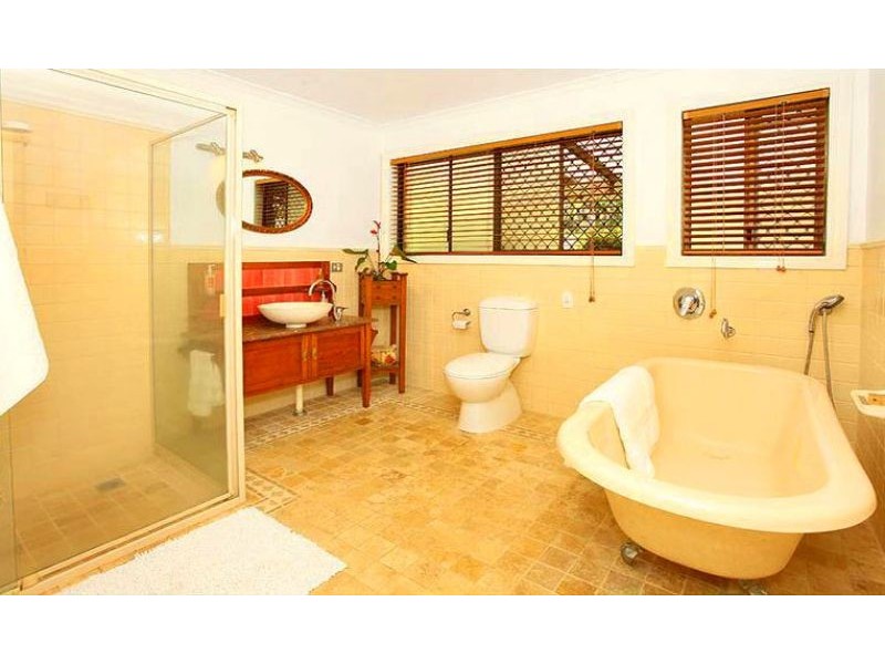 113 Clagiraba Road, Clagiraba QLD 4211