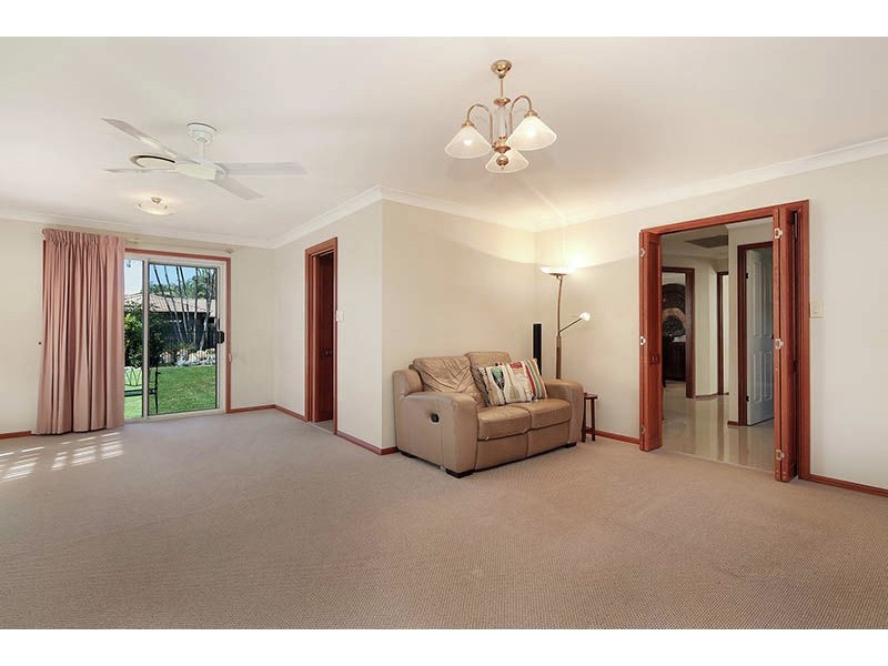 3 Avonlea Place, Eight Mile Plains QLD 4113