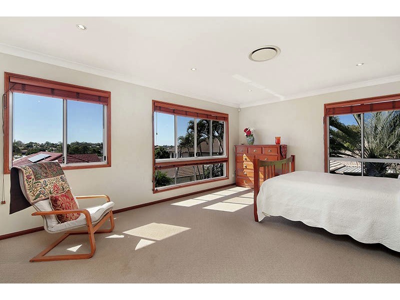 3 Avonlea Place, Eight Mile Plains QLD 4113