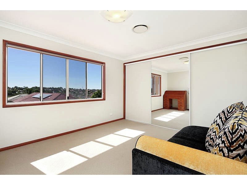 3 Avonlea Place, Eight Mile Plains QLD 4113