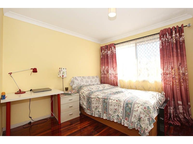 29 Robinson Crescent, Runcorn QLD 4113