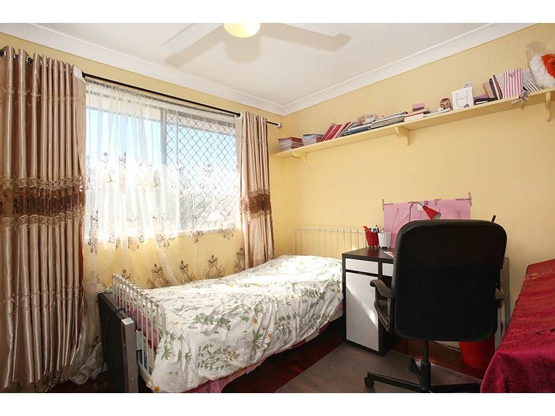 29 Robinson Crescent, Runcorn QLD 4113