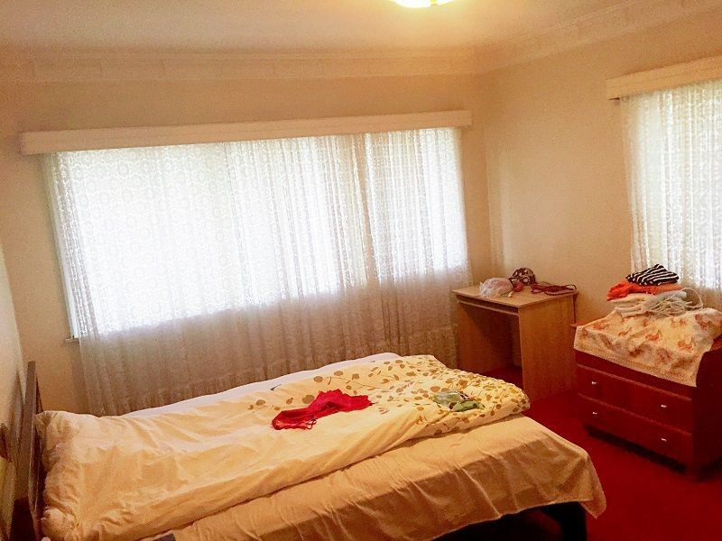 127 NURSERY RD, Holland Park West QLD 4121