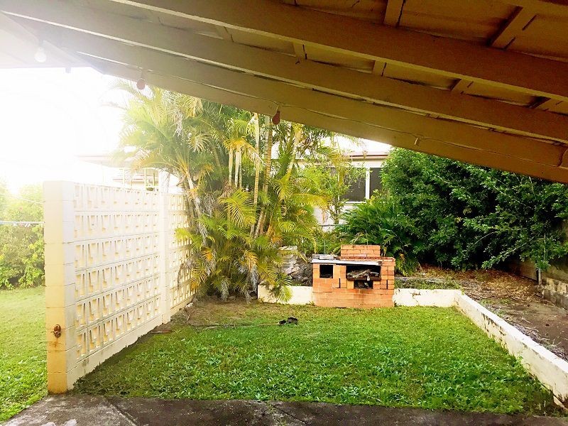 127 NURSERY RD, Holland Park West QLD 4121