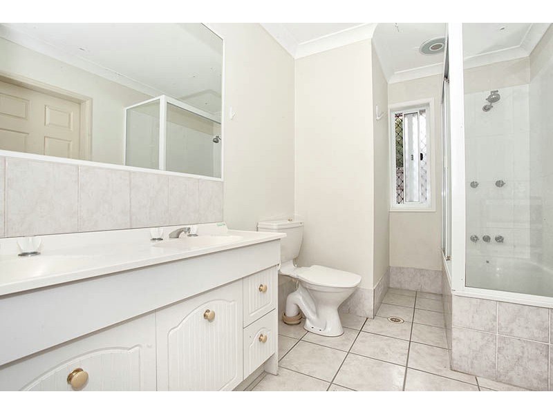 5 Lee Close, Runcorn QLD 4113