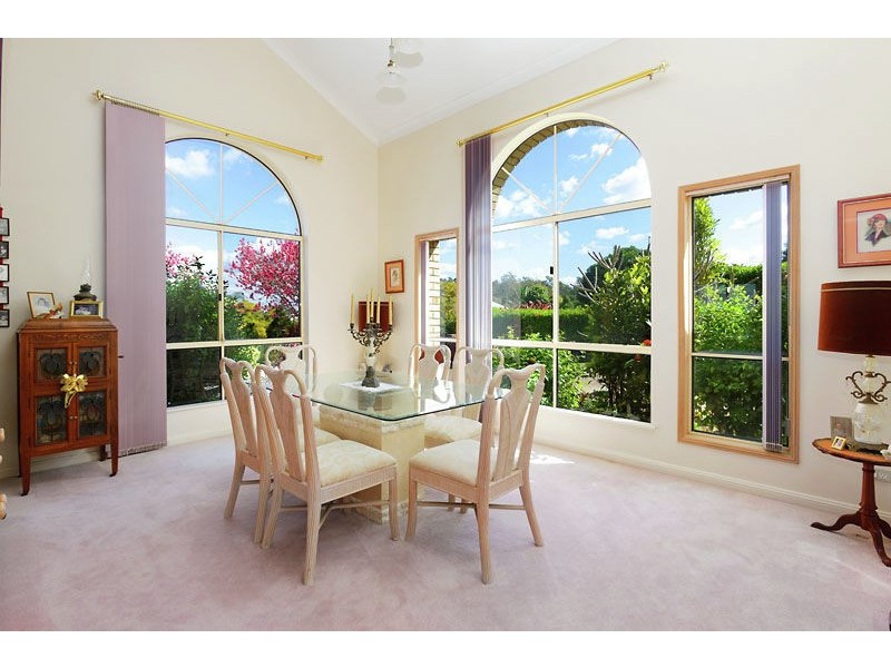 9/14 Bowles street, Mount Ommaney QLD 4074