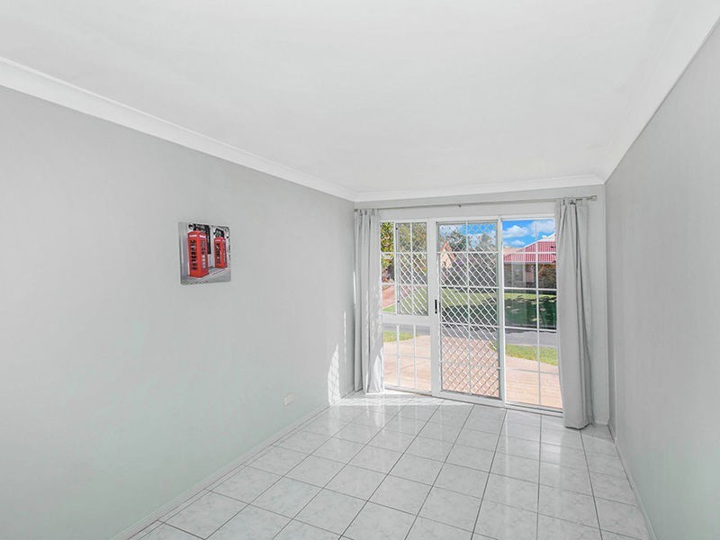 2 Eucalyptus Crescent, Runcorn QLD 4113