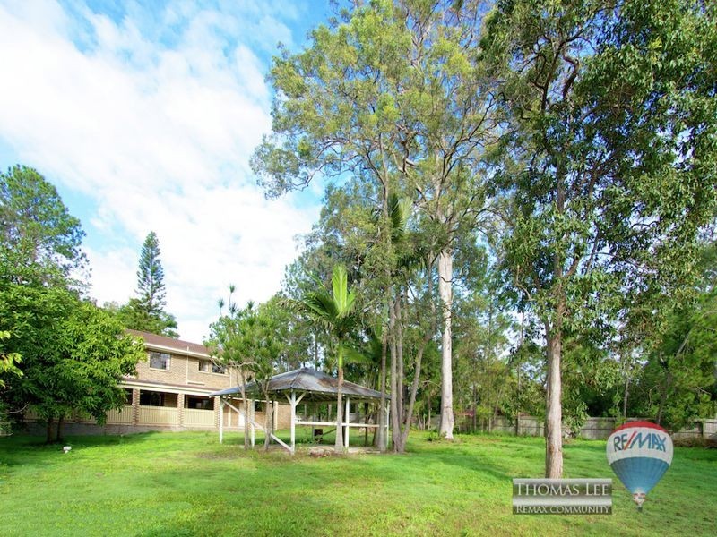 76 Crest Road, Greenbank QLD 4124