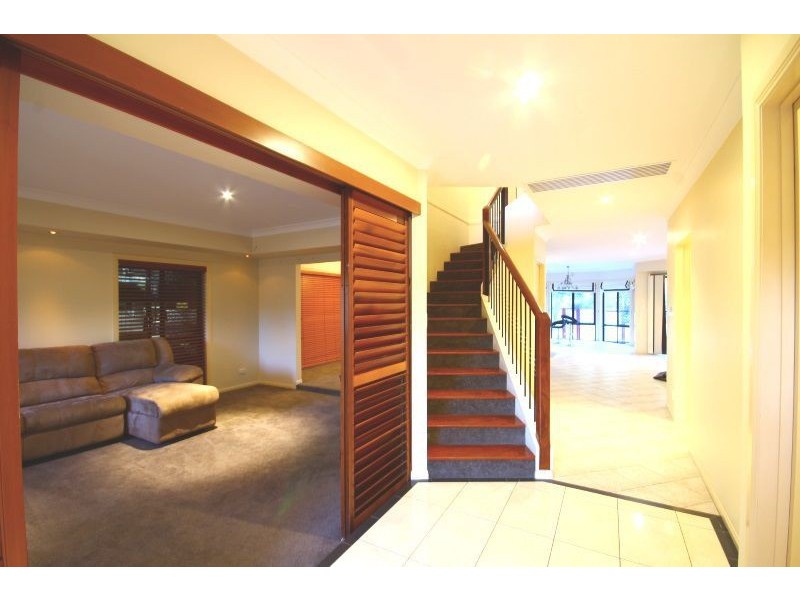 10 Dampier Crescent, Drewvale QLD 4116