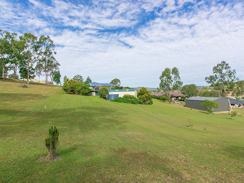 56 John Collins Drive, Mundoolun QLD 4285