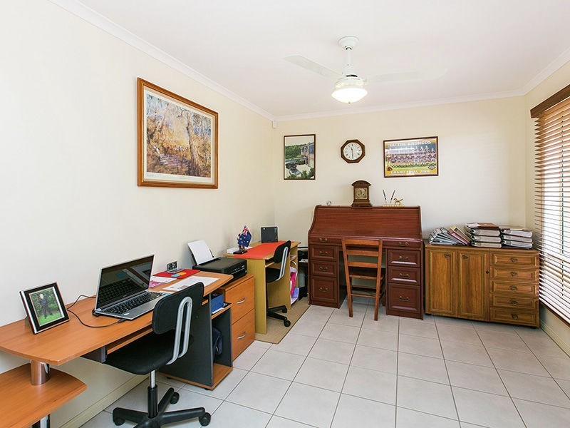 56 John Collins Drive, Mundoolun QLD 4285