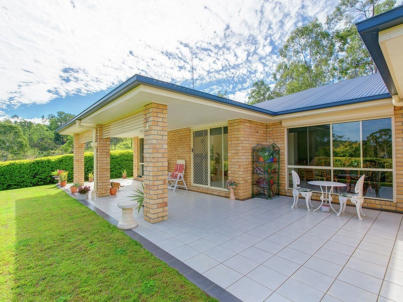 56 John Collins Drive, Mundoolun QLD 4285