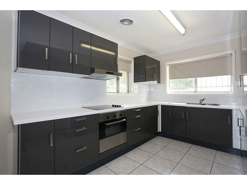 1548 Creek Road, Carina QLD 4152