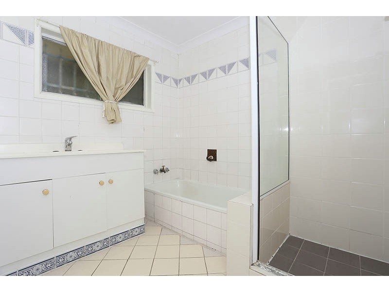 1548 Creek Road, Carina QLD 4152