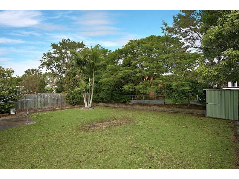 1548 Creek Road, Carina QLD 4152