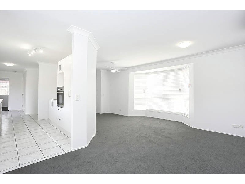 21 Lewis Place, Calamvale QLD 4116