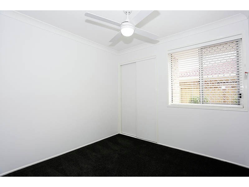 21 Lewis Place, Calamvale QLD 4116