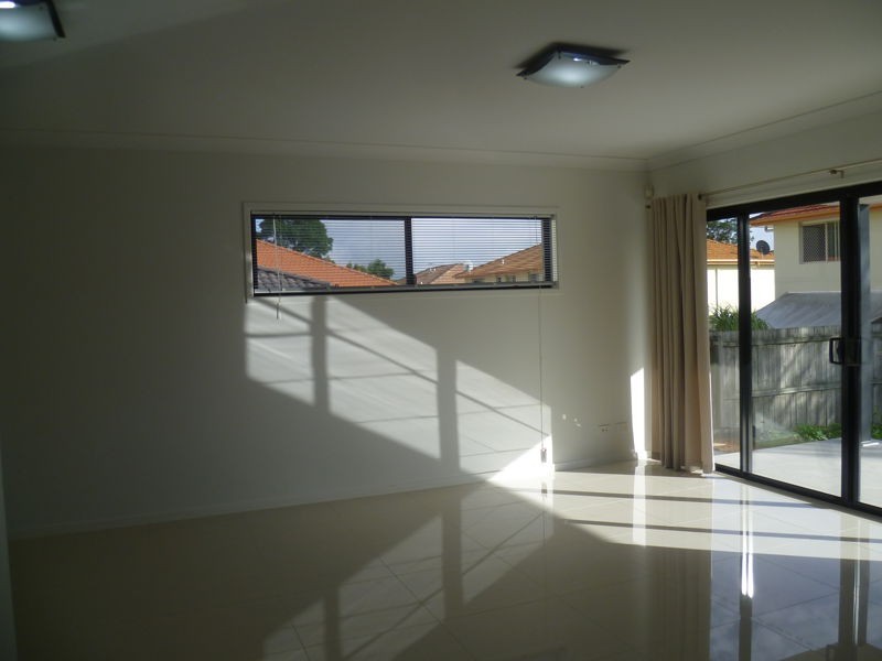 52 Belvedere Cres, Sunnybank Hills QLD 4109