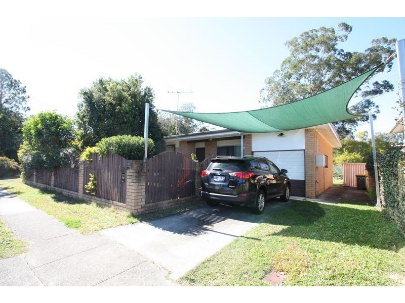 32 Springfield Street, Macgregor QLD 4109