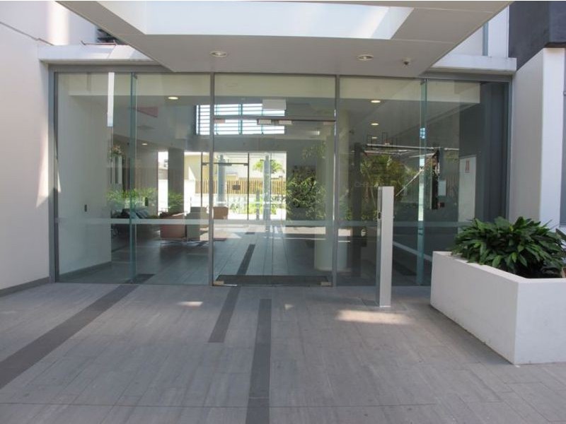 1043/16 Hamilton Place, Bowen Hills QLD 4006