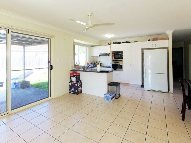 13 Anatini Place, Forest Lake QLD 4078
