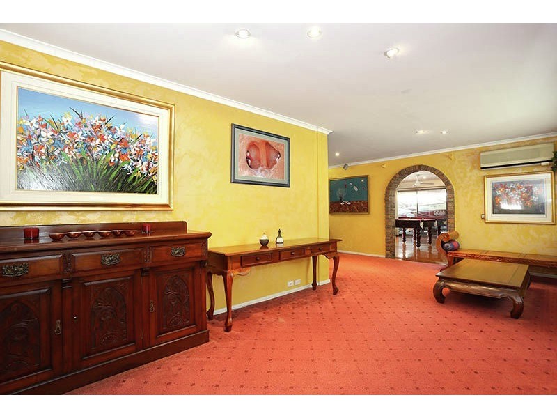 10 Kirstin Street, Eight Mile Plains QLD 4113