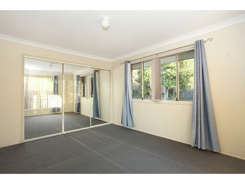 6 Freeman place, Calamvale QLD 4116
