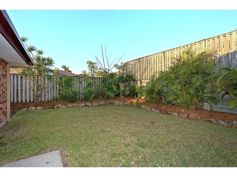 6 Freeman place, Calamvale QLD 4116