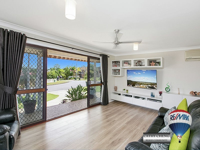 14 Strathairlie SQ, Macgregor QLD 4109