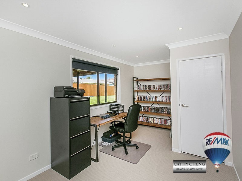 14 Strathairlie SQ, Macgregor QLD 4109