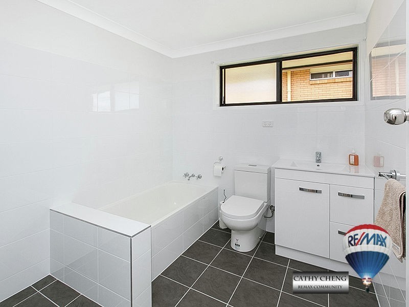 14 Strathairlie SQ, Macgregor QLD 4109